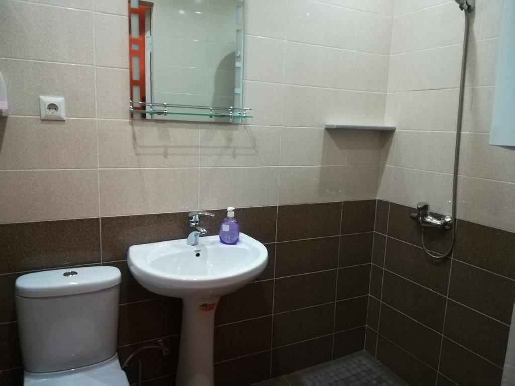 Apartment In The Heart Of Old Tbilisi Esterno foto